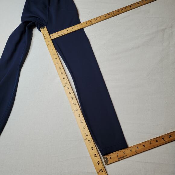 Lululemon Women's Size 2 InStill High-Rise Tight 28" Blue W5DJTS - Picture 3 of 7